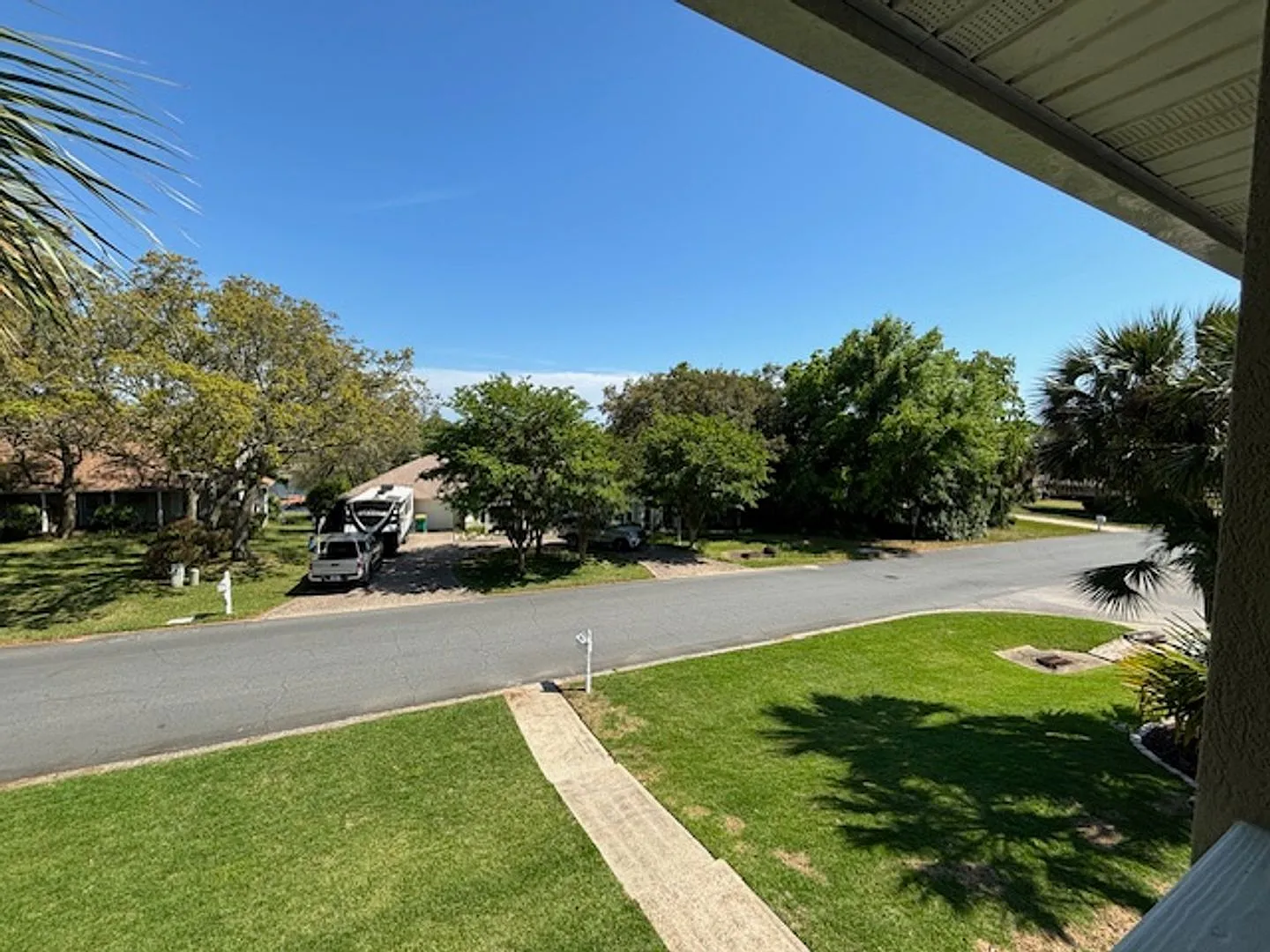 826 Blvd Of The Champions Shalimar, FL 32579 — Photo 4