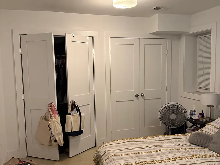 605 N Irving St #7 — Photo 8