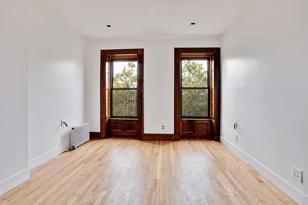 Rented by Highline Residential | media 32