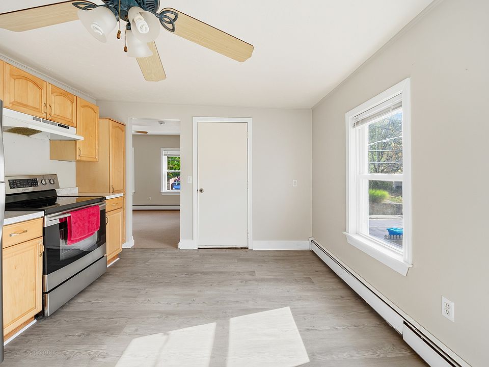 1st image of 15 Blackstone St #1