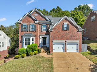 7124 Holt Run Dr, Nashville, TN 37211