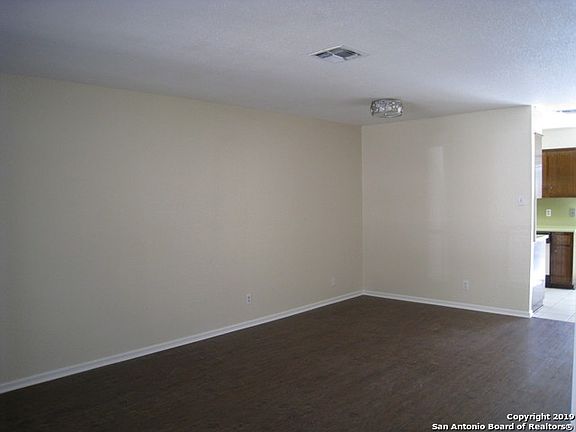 3rd image of 14307 Brook Hollow Blvd