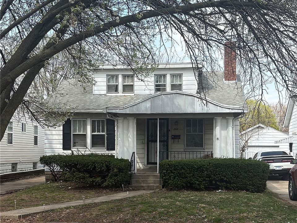 1st image of 2112 E Clay St