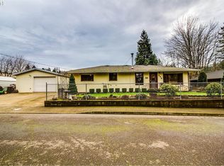 548 SW Dogwood St, Estacada, OR 97023