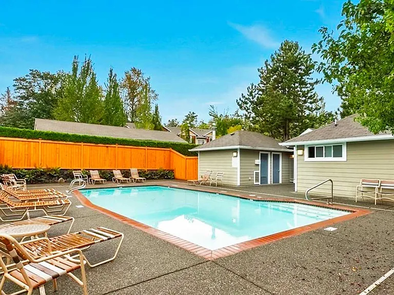 710 240th Way SE #D201 — Photo 28