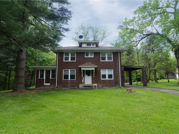 7448 Chestnut Ridge Rd, Hubbard, OH 44425