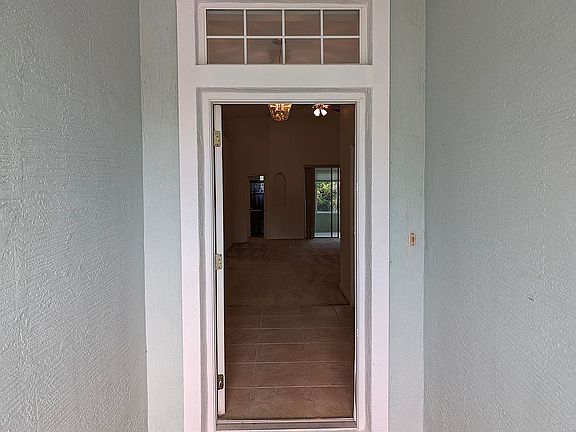 5th image of 1213 Eastwood Ct