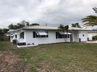 8936 112th St, Seminole, FL 33772