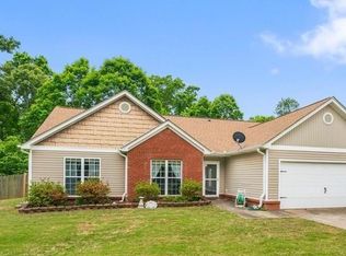 107 Logan Ct, Statham, GA 30666