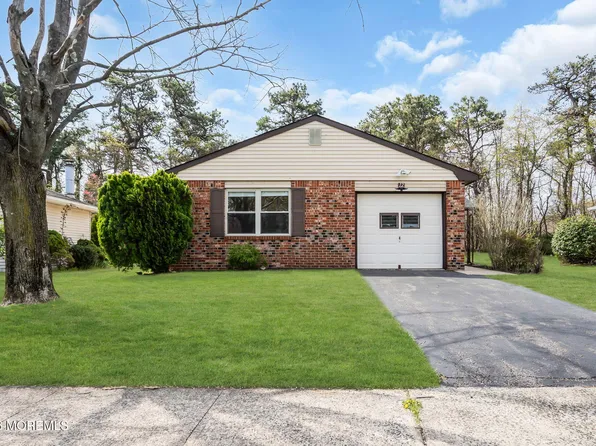 12 Nautilus Drive, Brick, NJ 08723