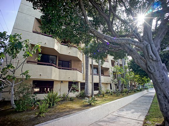 2nd image of 5670 W Olympic Blvd APT B04
