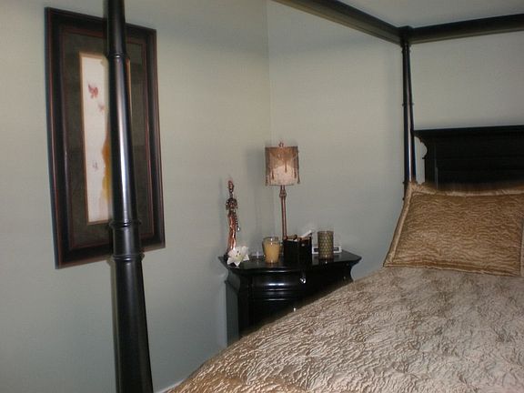 5th image of 435 NE Canoe Park Cir