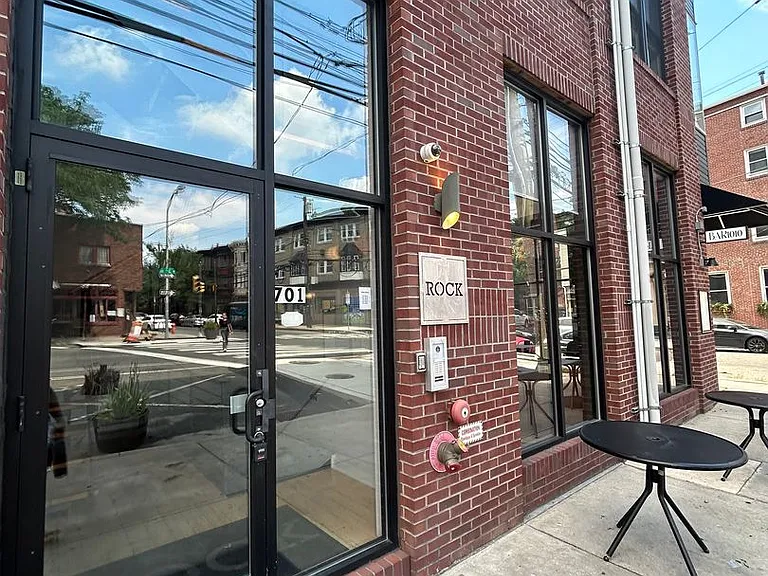 701 N 2nd St — Photo 1