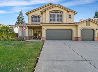 1013 Killarney St, Roseville, CA 95747