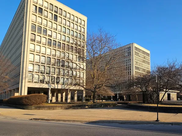 1451 E 55th St APT 617N, Chicago, IL 60615