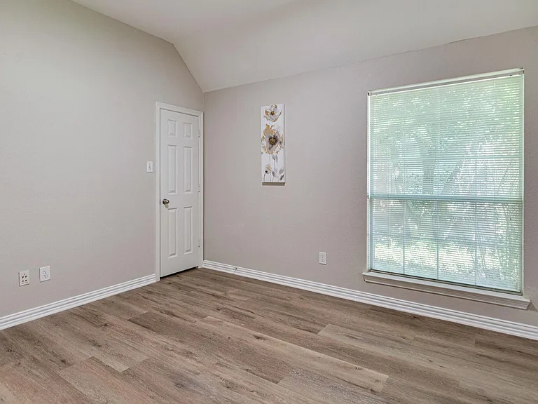 145 Hearthwood Dr — Photo 18