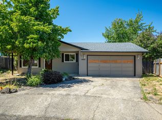 1480 Carobelle Ct, Cottage Grove, OR 97424
