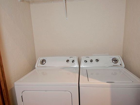 3rd image of 211 S Market Ave #Ub-213