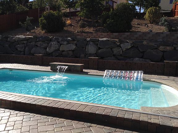 4th image of 3201 Creekside Ln