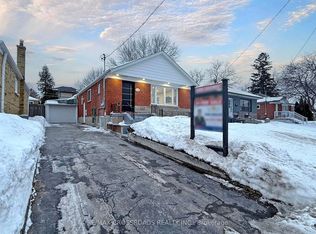 126 Portsdown Rd, Toronto, ON M1P1V5