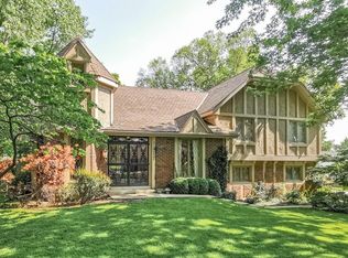 12717 Overbrook Rd, Leawood, KS 66209
