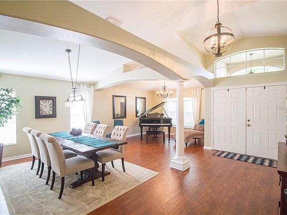 5th image of 8213 Canyon Creek Way