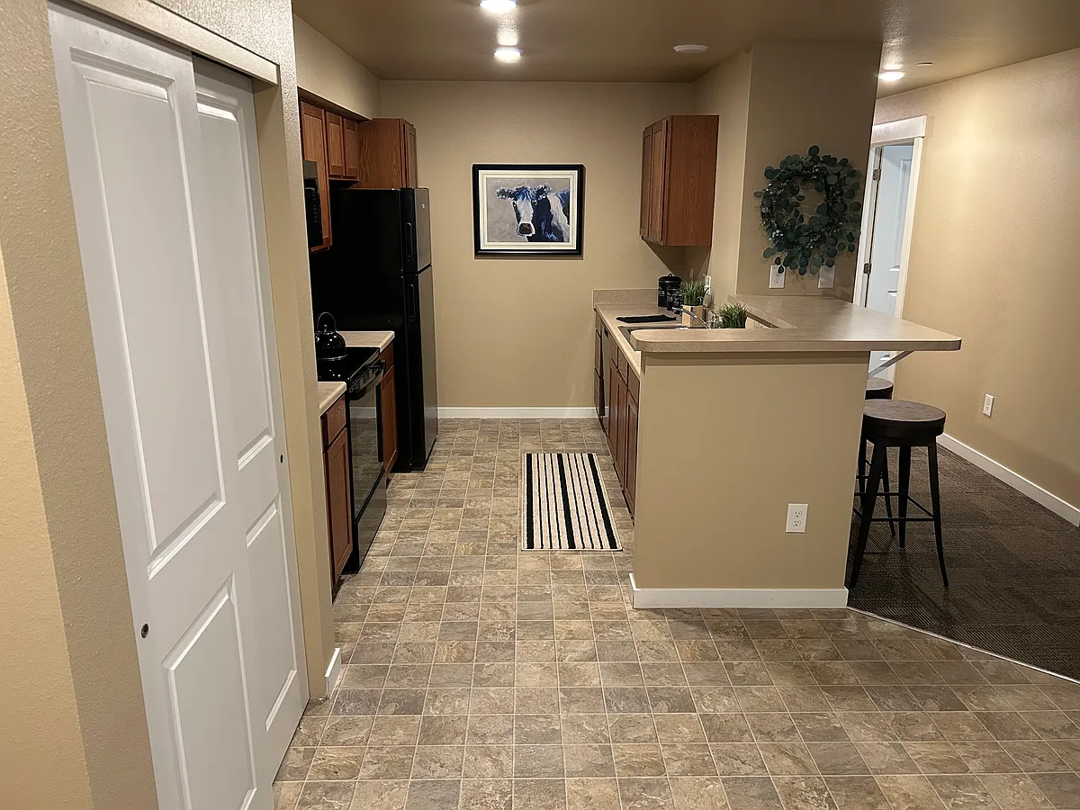 Typical model unit - Mirabeau Place