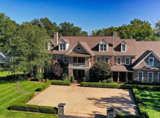 8225 Wolf Run Shoals Rd, Clifton, VA 20124