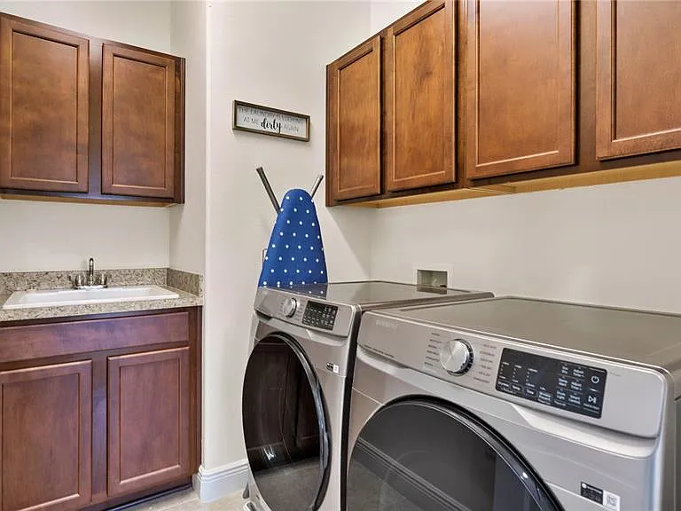 7603 S West Shore Blvd — Photo 45