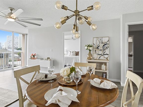 2nd image of 2439 Kapiolani Blvd APT 101