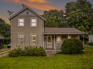 57177 S Main St, Mattawan, MI 49071