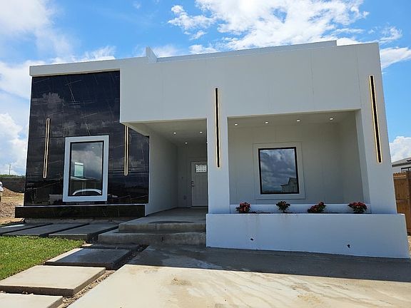 4th image of 5223 Besalu Dr
