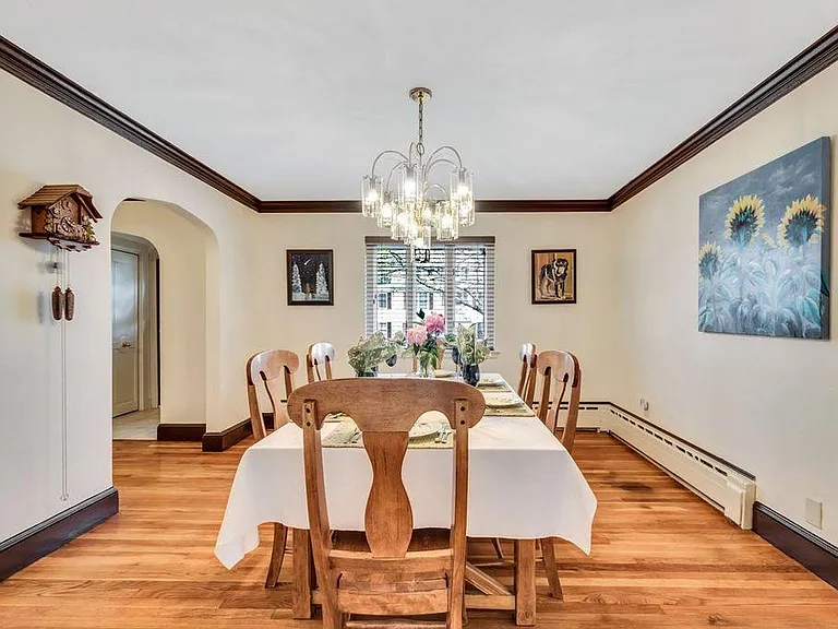 832 Chestnut St — Photo 17
