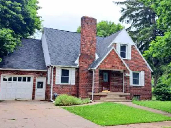 6017 Lincoln St, Mayville, MI 48744