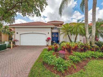 112 April Sound DR, Naples, FL, 34119
