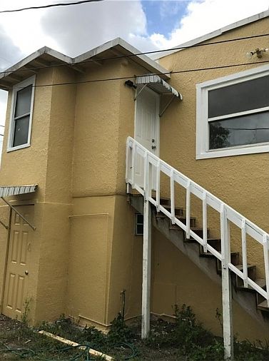 1st image of 1932 16th Ave APT B