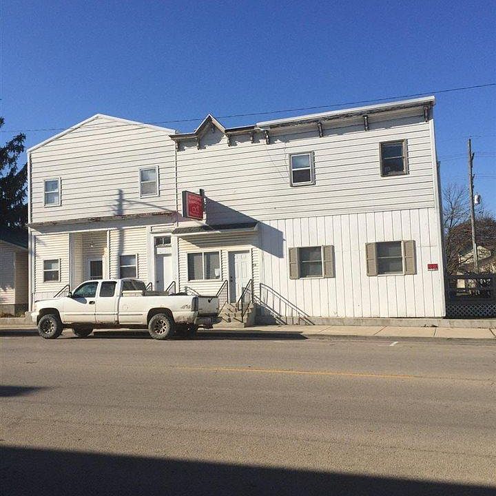 2nd image of 132-140 1/2 S Main St