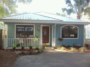 304 Atlantic Dr, Saint Simons Island, GA 31522