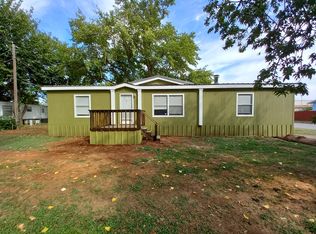 209 S Avenue B TRAILER 20, Burkburnett, TX 76354