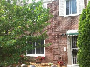 6232 N Hermitage Ave, Chicago, IL 60660