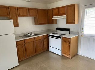 1718 Short St, Cleburne, TX 76033