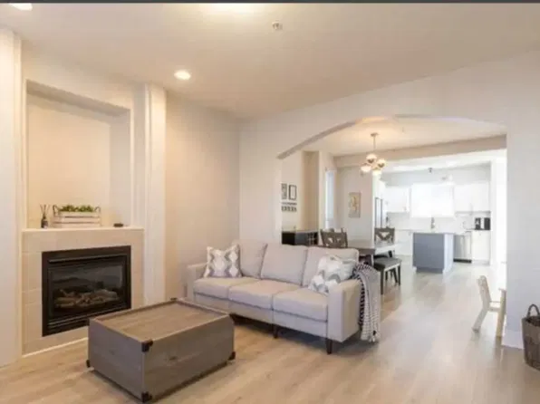 24350 101a Ave, Maple Ridge, BC