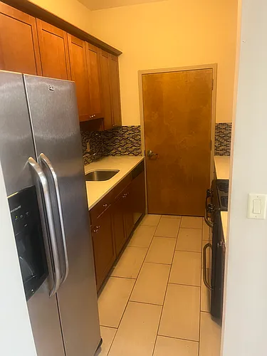 46 Oak St Photo 1