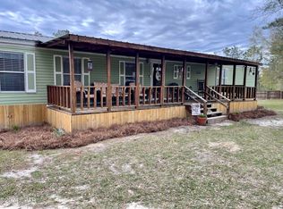 1105 Ocheessee Landing Rd, Grand Ridge, FL 32442