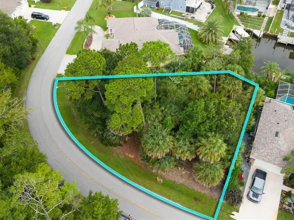 27 COLECHESTER LANE, PALM COAST, FL 32137