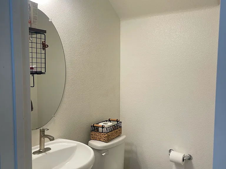 730 Paradise Way — Photo 16