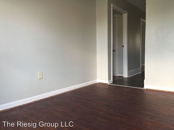 3rd image of 1883 Dalton Ct APT 1