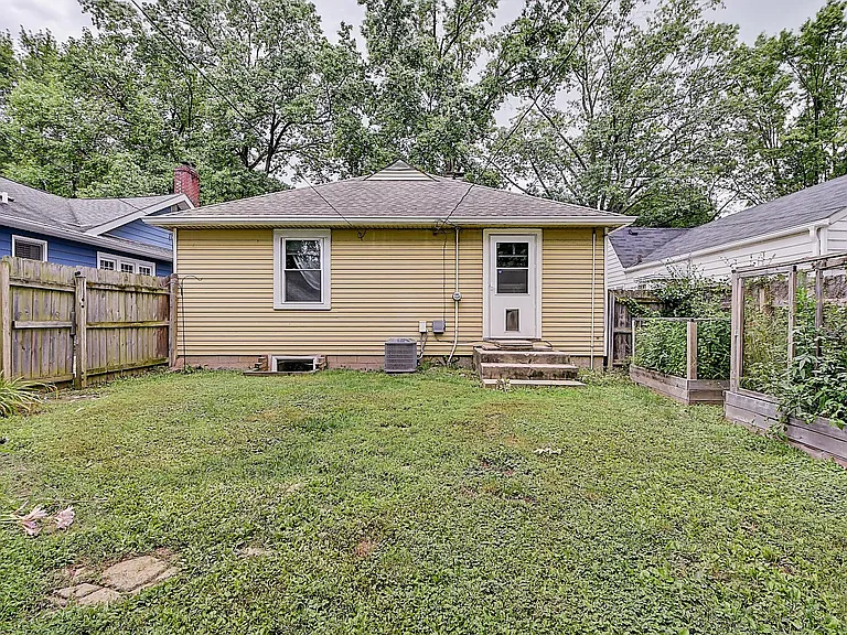 6015 Norwaldo Ave — Photo 32