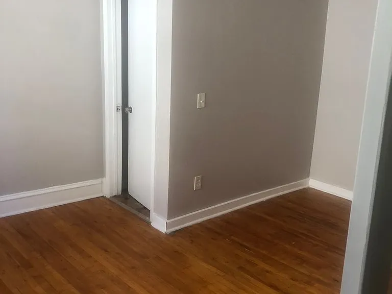 2941 Harriet Ave — Photo 2