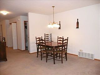 4th image of 3934 Spruce Meadow Dr